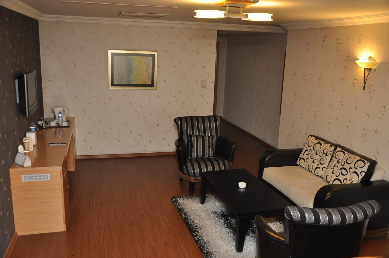 Gaziantep Plaza Hotel Zimmer foto